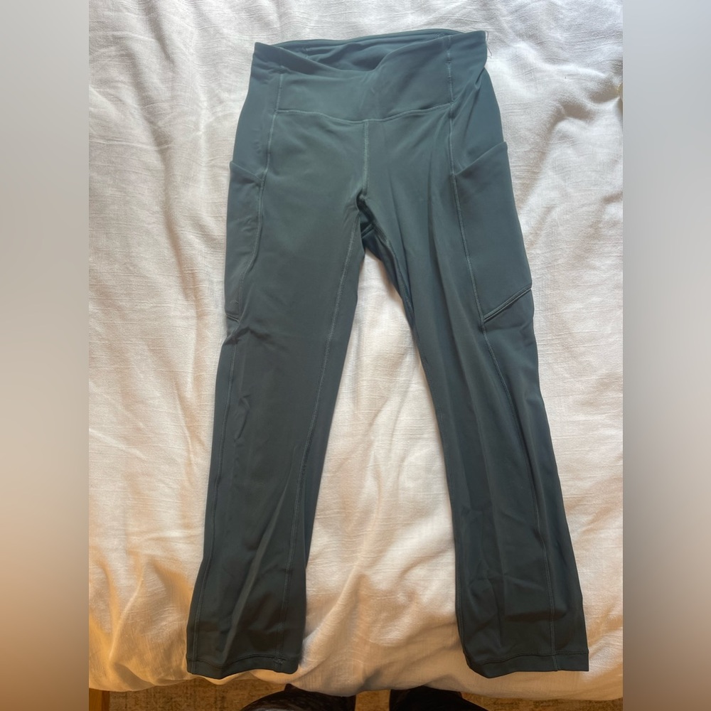 Lululemon Cropped Leggings